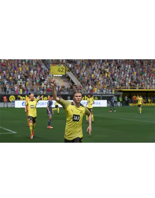 بازی FIFA 22 PS5 به همراه ارسال با پیک موتوری